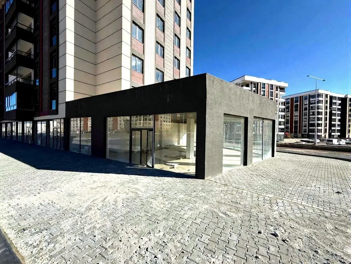 ERZURUM PALANDÖKEN MÜFTÜ SOLAKZADE MH. KİRALIK DÜKKAN 200M² - 2