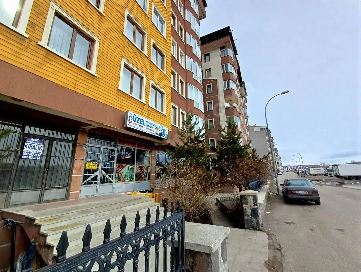 ERZURUM YAKUTIYE ÖMER NASUHI BILMEN MH. KİRALIK DÜKKAN 180M²