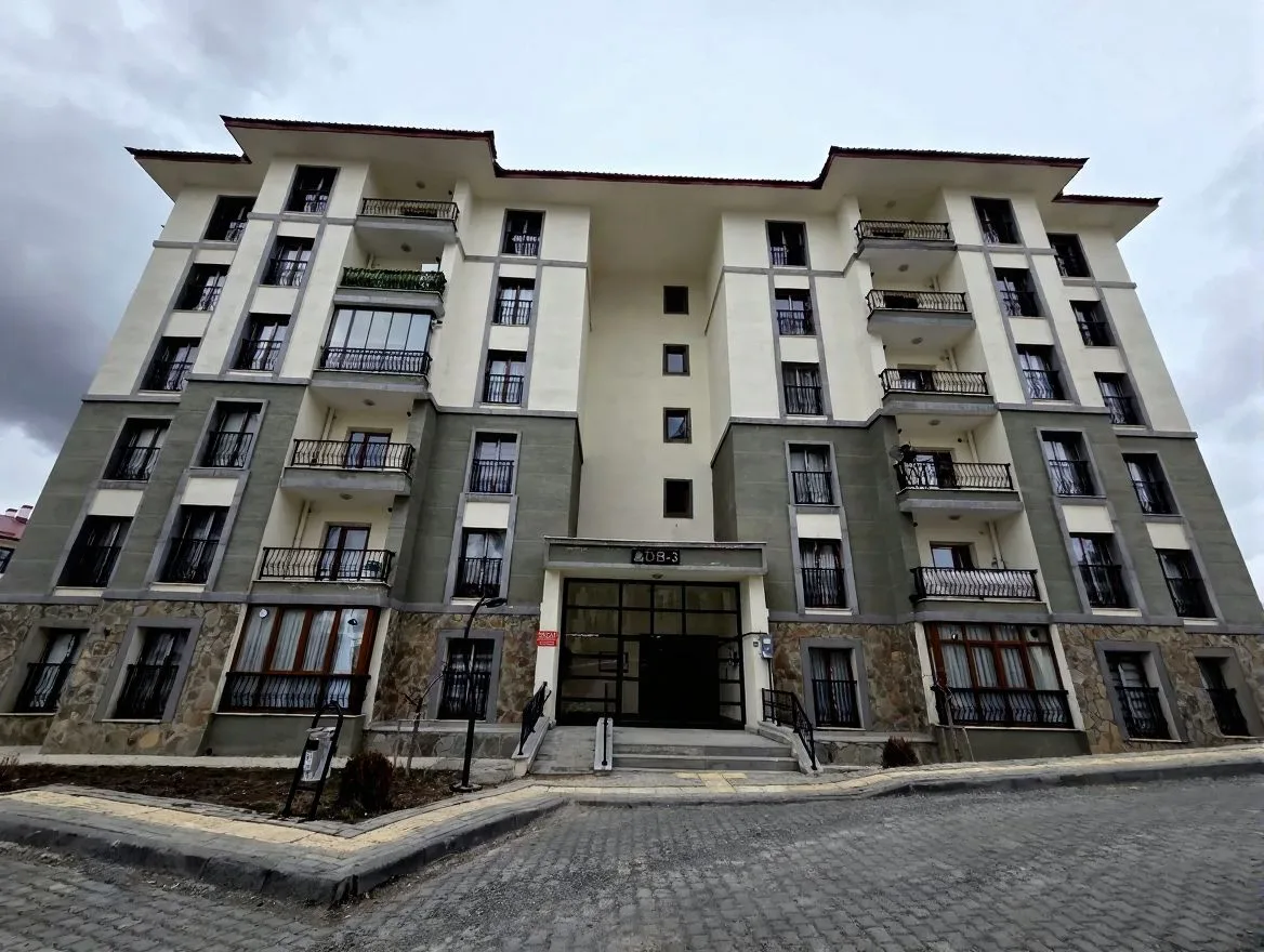 ERZURUM KİRALIK 3+1 DAİRE 120M² YAKUTIYE ÇATI KATI - Fotoğraf 4