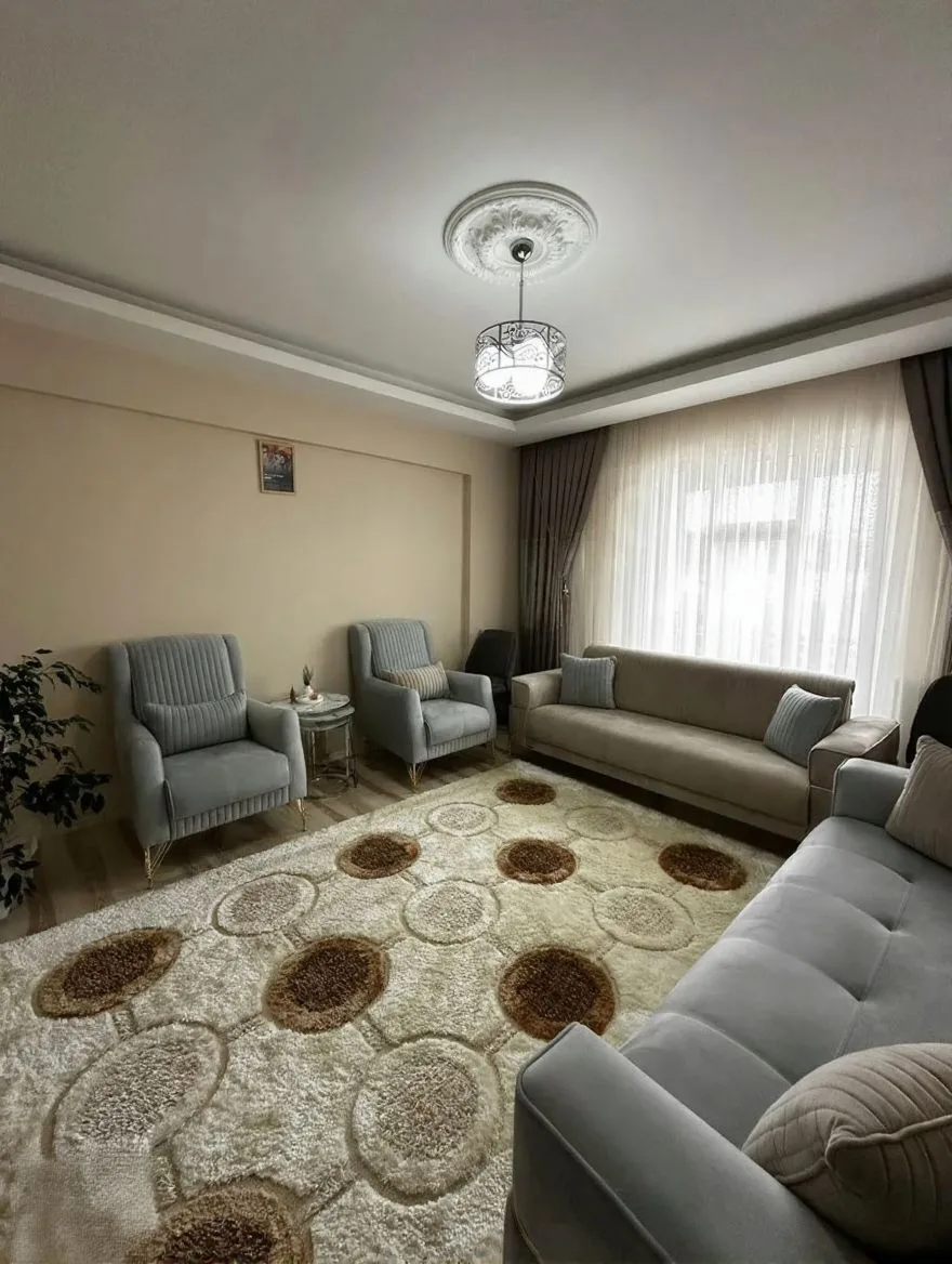 ERZURUM AZIZIYE KİRALIK 2+1 DAİRE ★ 100M²