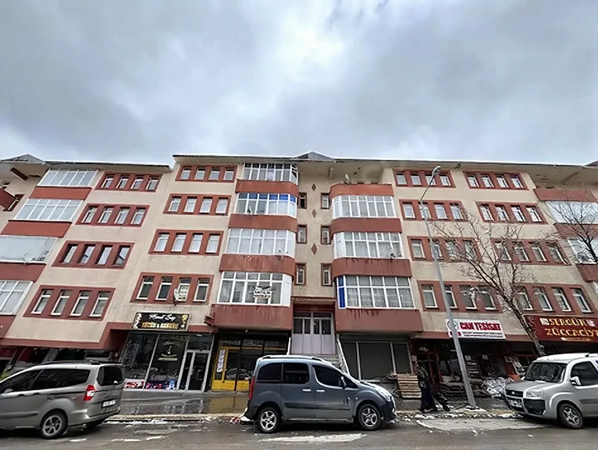 ERZURUM YAKUTIYE KİRALIK 3+1 DAİRE ŞÜKRÜPAŞA MH. 130M² - Erzurum / Yakutiye / Şükrüpaşa Mh. Daire