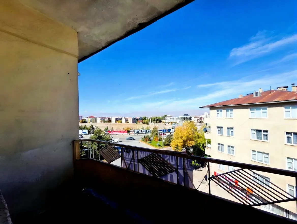 ERZURUM PALANDÖKEN KİRALIK 3+1 DAİRE 130M² - Fotoğraf 14