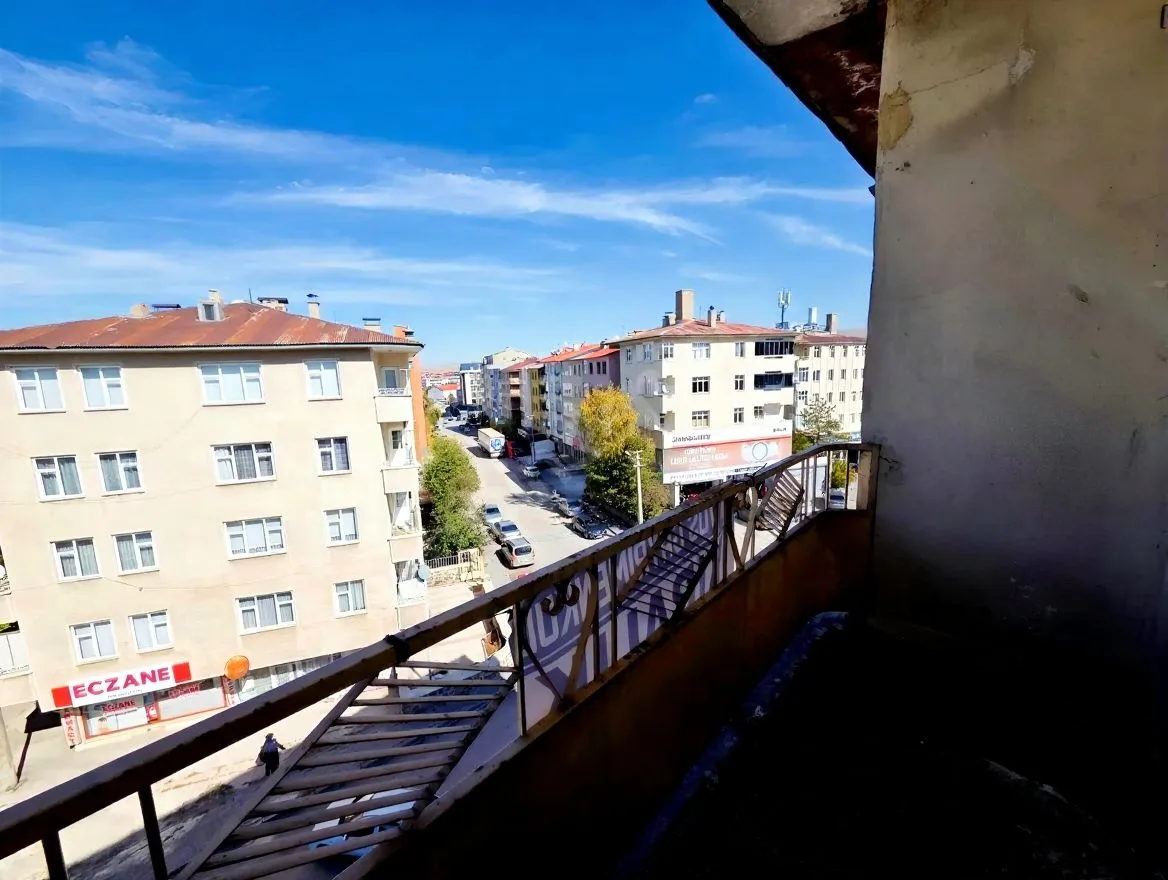 ERZURUM PALANDÖKEN KİRALIK 3+1 DAİRE 130M² - Fotoğraf 15
