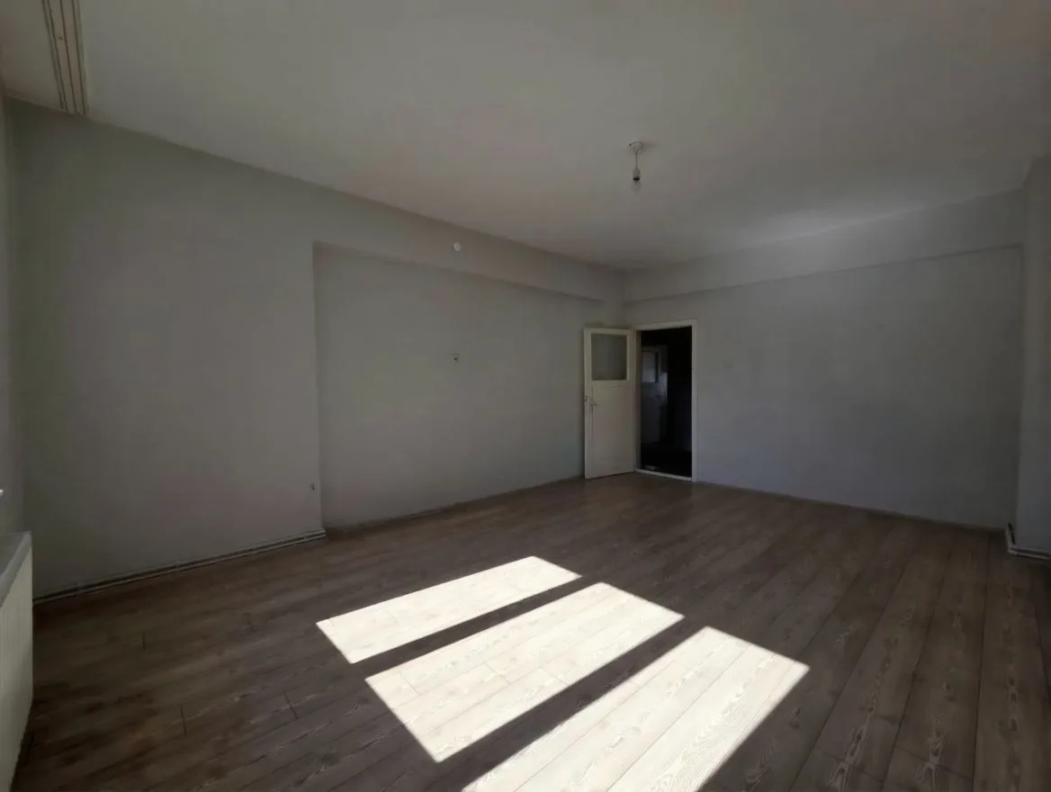 ERZURUM PALANDÖKEN KİRALIK 3+1 DAİRE 130M² - Fotoğraf 18