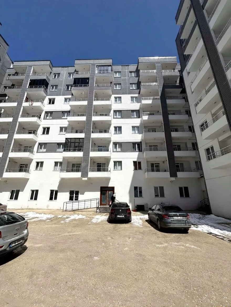 ERZURUM KİRALIK 1+1 DAİRE GİRİŞ KAT KAT 45M² PALANDÖKEN - Fotoğraf 9