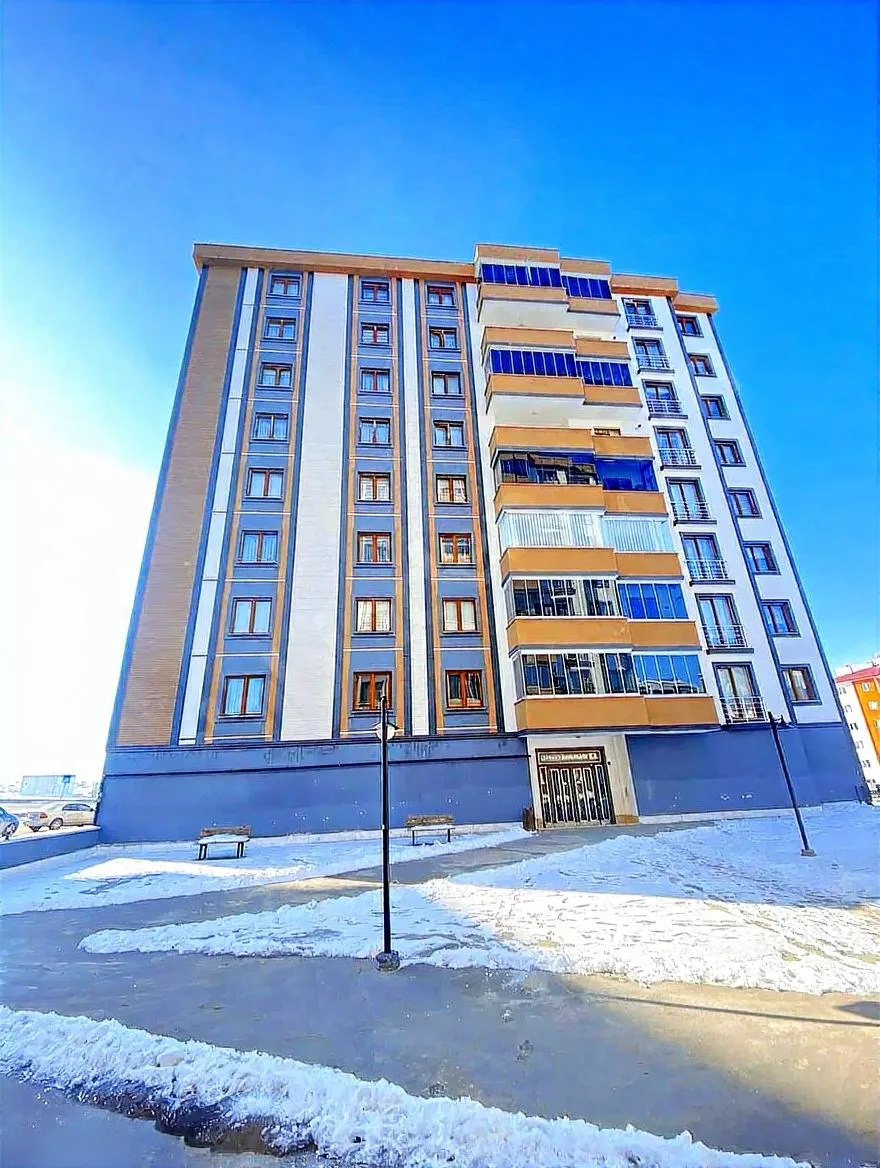 ERZURUM PALANDÖKEN KİRALIK 3+1 DAİRE HÜSEYIN AVNI ULAŞ MH. 150M²