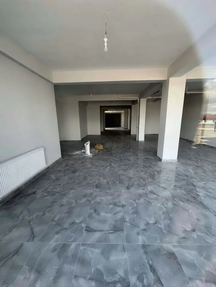 ERZURUM PALANDÖKEN ABDURRAHMAN GAZI MAH. KİRALIK DÜKKAN 325M²
