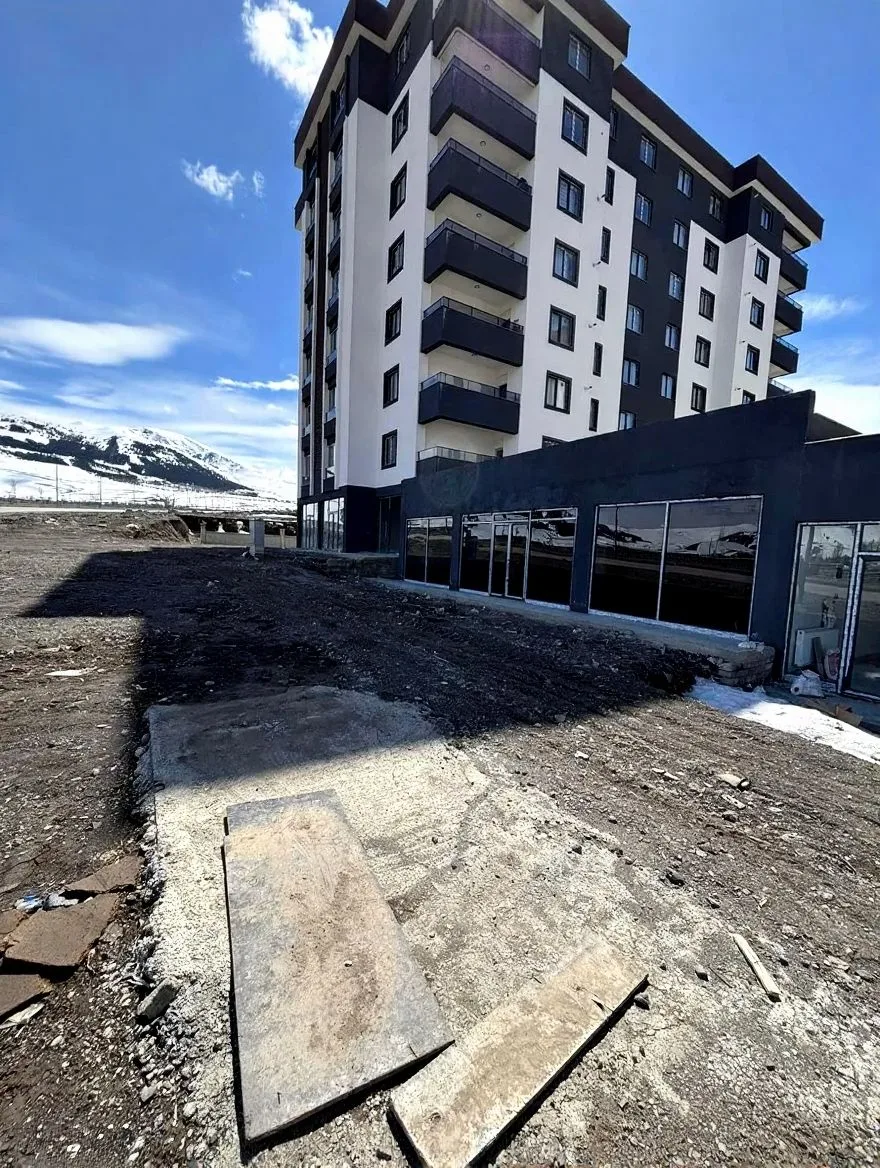 ERZURUM PALANDÖKEN ABDURRAHMAN GAZI MAH. KİRALIK DÜKKAN 325M²