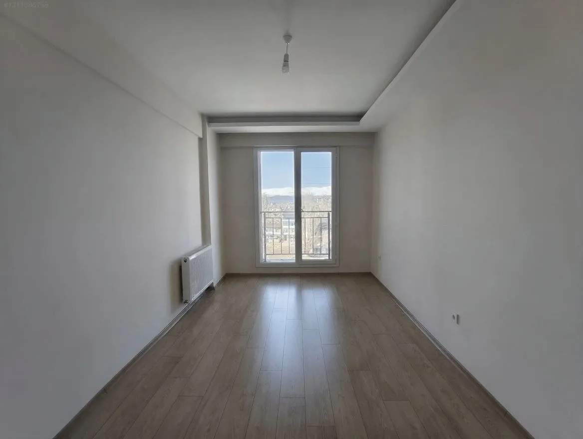 ERZURUM YAKUTIYE KİRALIK 3+1 DAİRE 135M² YENİ - Fotoğraf 9