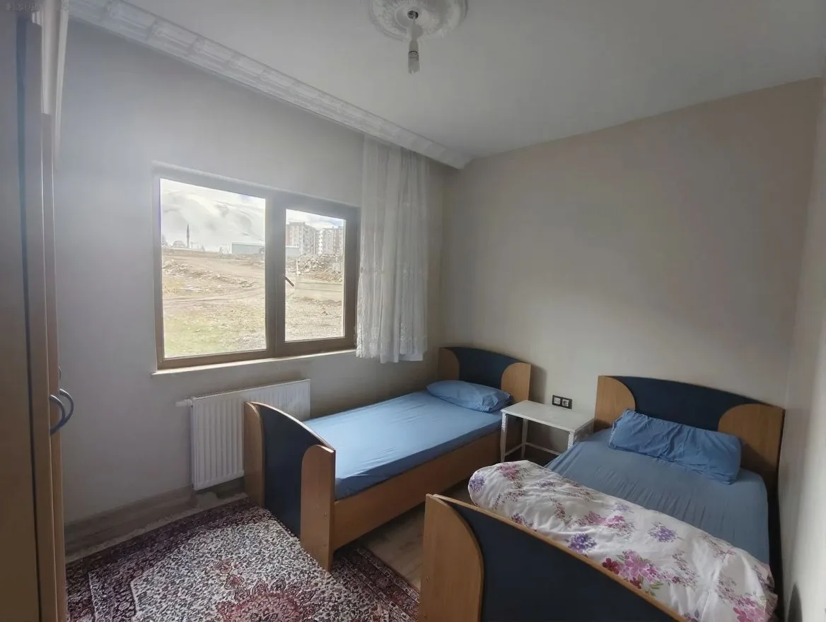 ERZURUM KİRALIK MERKEZİ ISITMALI 2+1 DAİRE | 75M² PALANDÖKEN - Fotoğraf 10