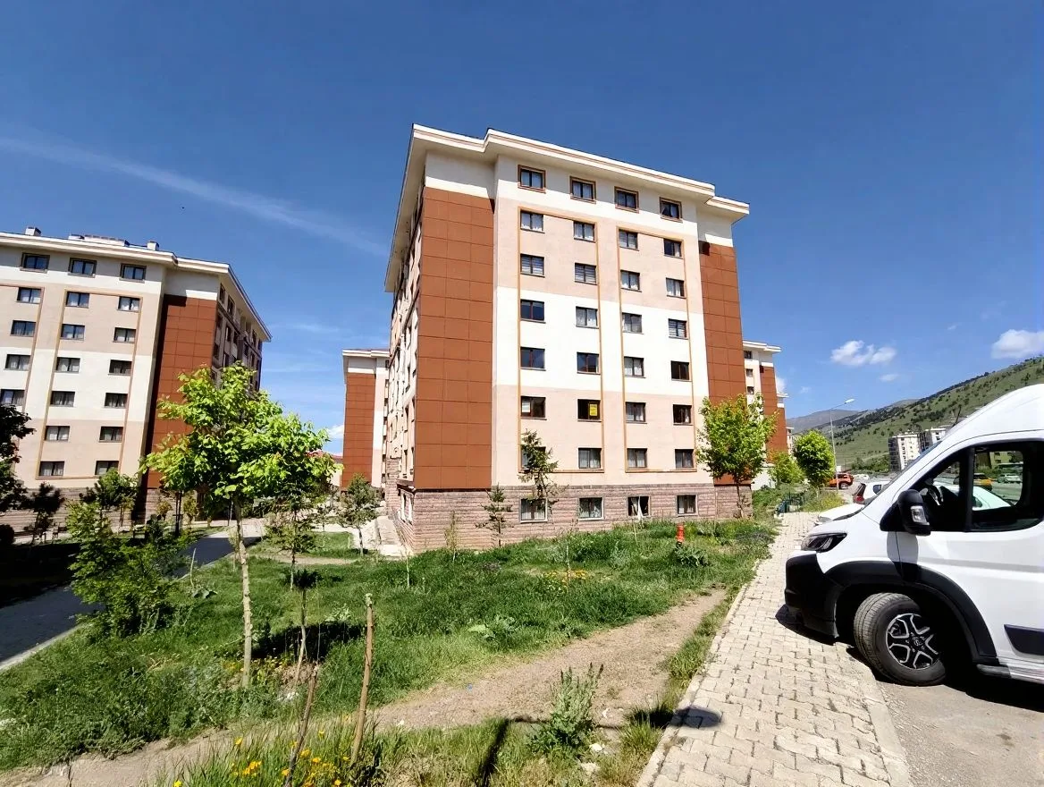 ERZURUM KİRALIK MERKEZİ ISITMALI 3+1 DAİRE | 115M² PALANDÖKEN - Fotoğraf 18