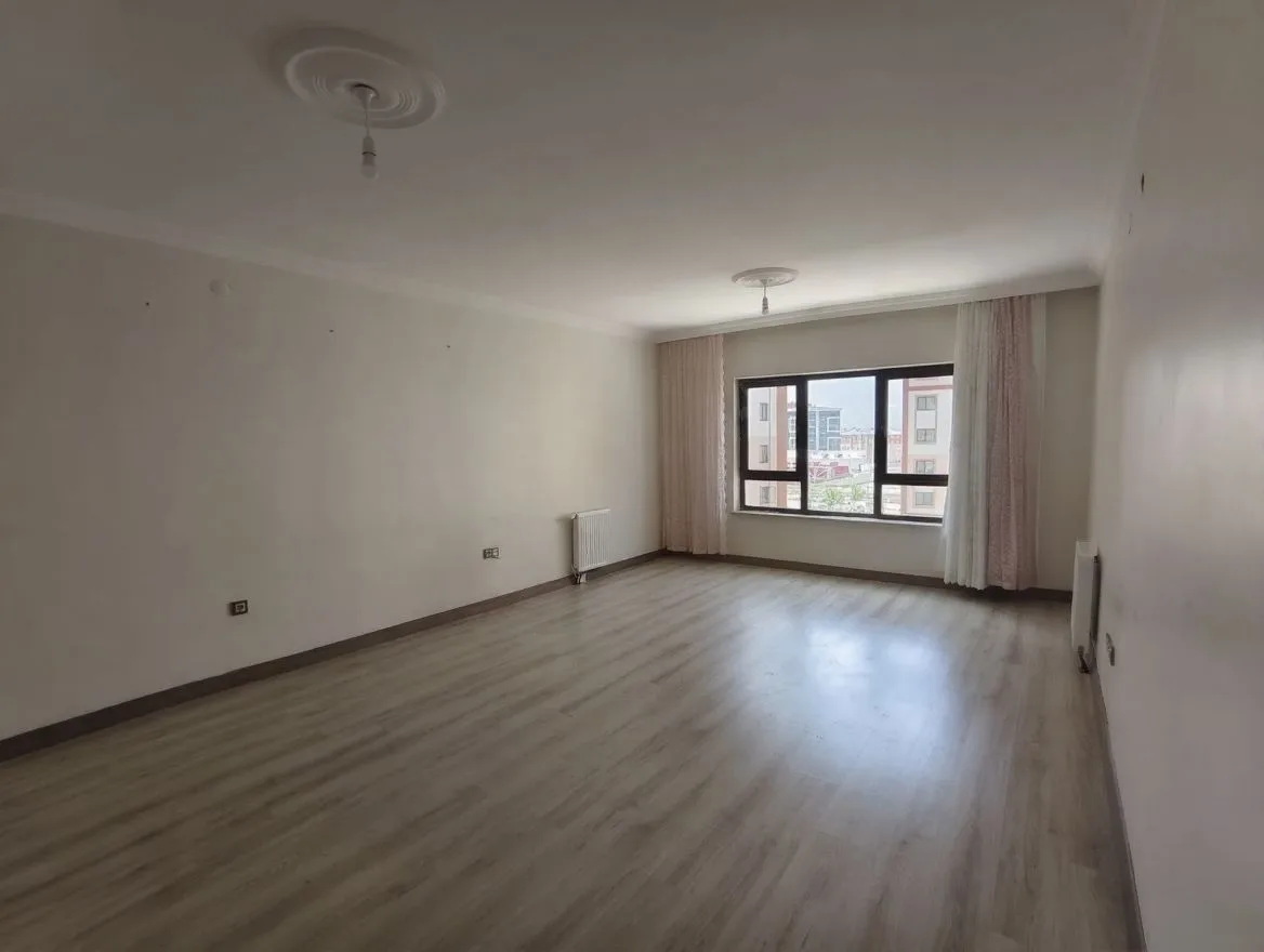 ERZURUM KİRALIK MERKEZİ ISITMALI 3+1 DAİRE | 115M² PALANDÖKEN