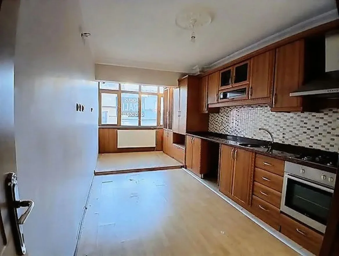 ERZURUM KİRALIK ASANSÖRLÜ 3+1 DAİRE 150M² YAKUTIYE - Fotoğraf 13