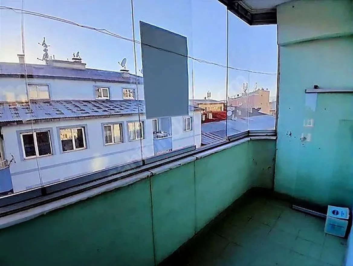 ERZURUM KİRALIK ASANSÖRLÜ 3+1 DAİRE 150M² YAKUTIYE - Fotoğraf 23