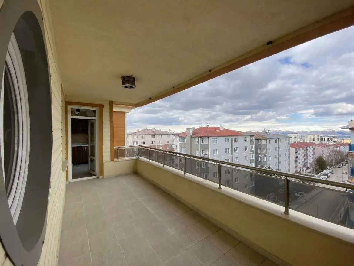 3+1 KİRALIK DAİRE ERZURUM/PALANDÖKEN 160M² ÇATI KATI - Fotoğraf 28