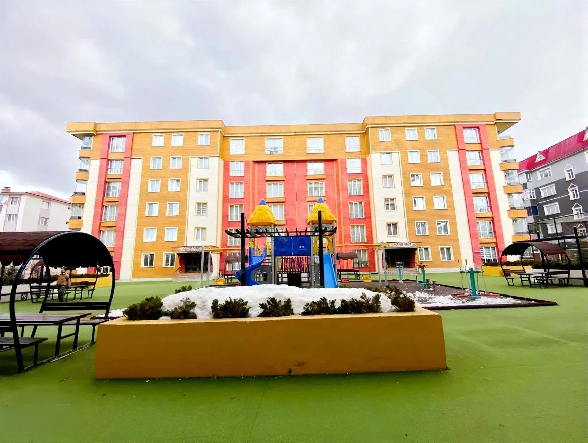 3+1 KİRALIK DAİRE ERZURUM/PALANDÖKEN 160M² ÇATI KATI