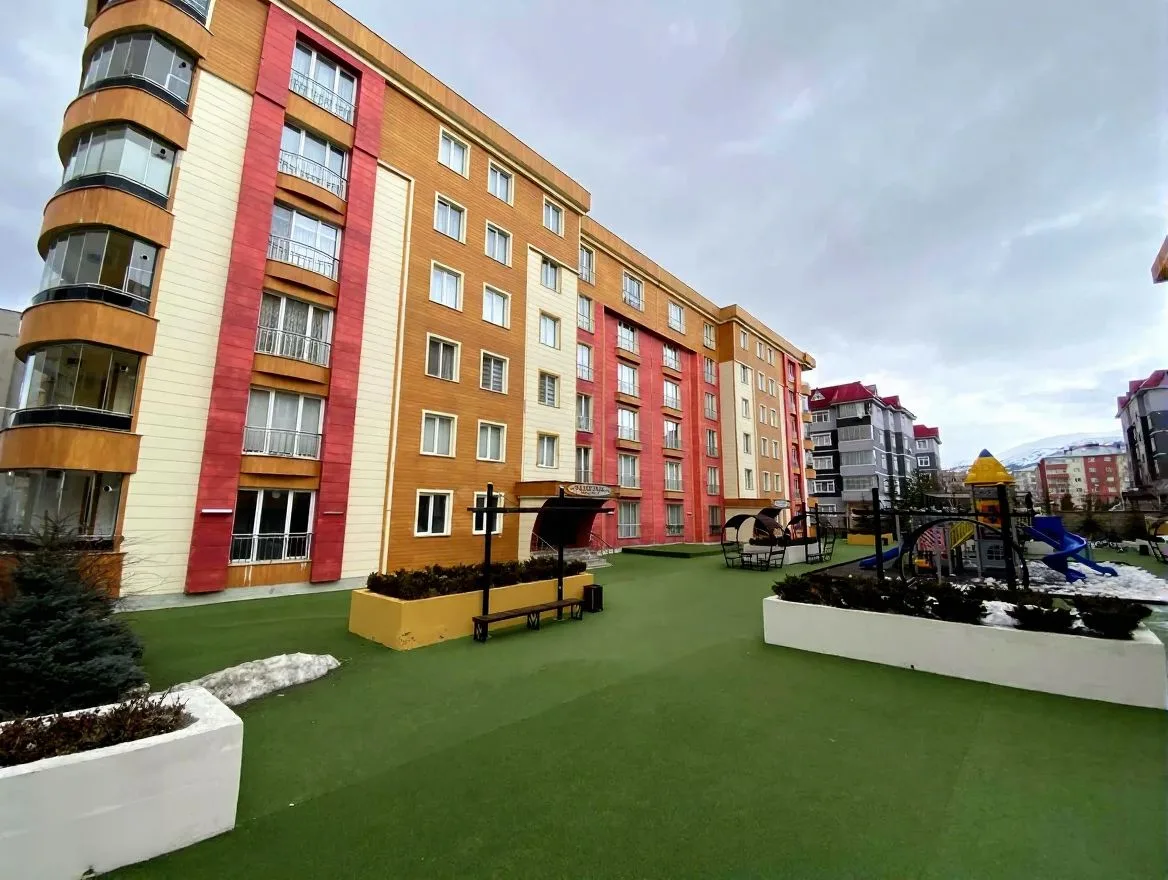 3+1 KİRALIK DAİRE ERZURUM/PALANDÖKEN 160M² ÇATI KATI