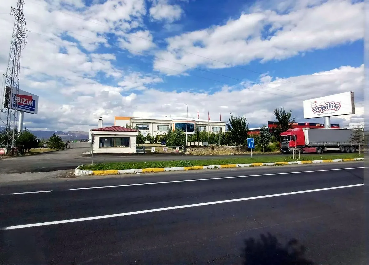 ERZURUM YAKUTIYE KİRALIK DEPO 1000M²