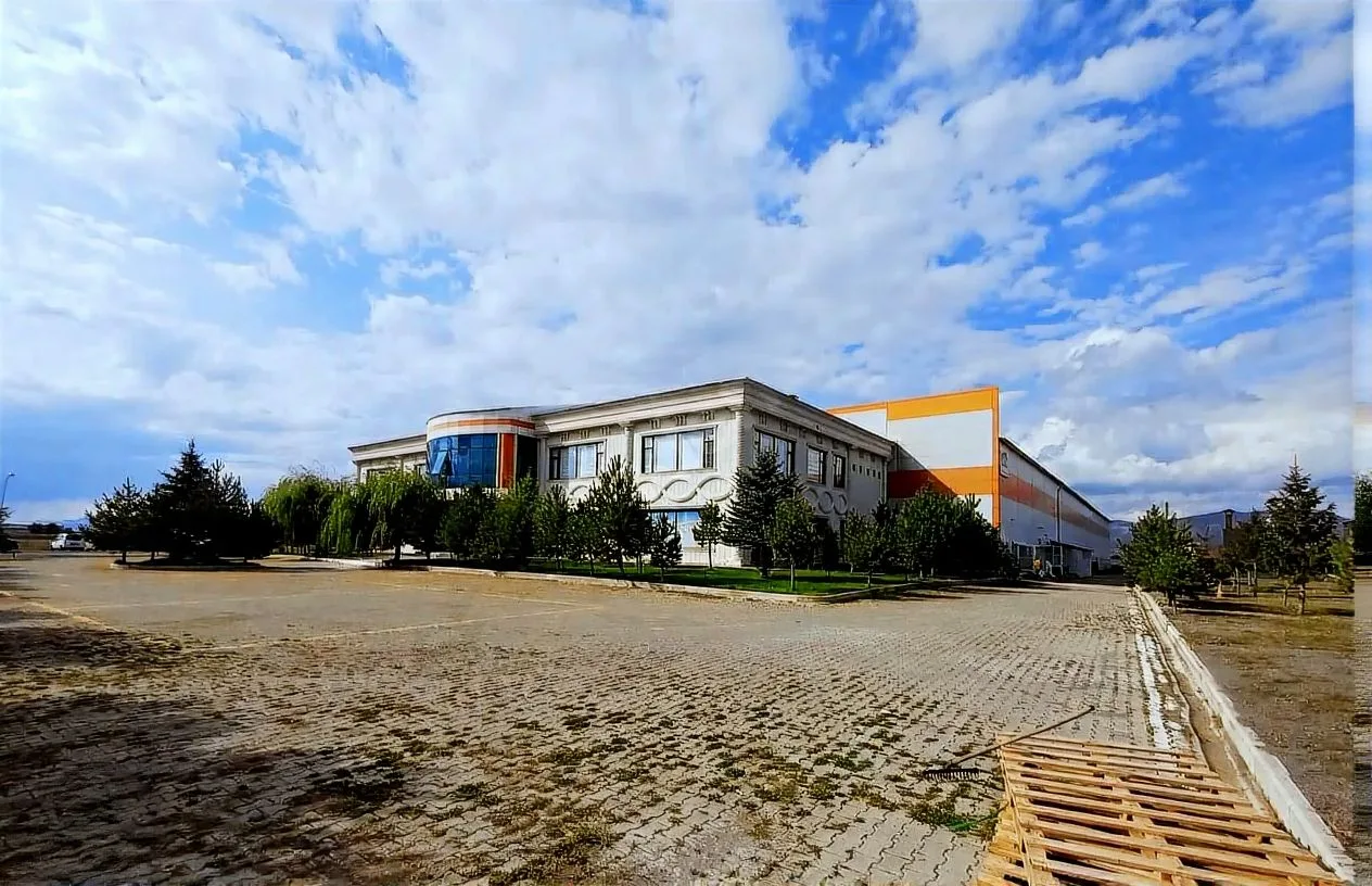 ERZURUM YAKUTIYE KİRALIK DEPO 1000M² - Fotoğraf 9
