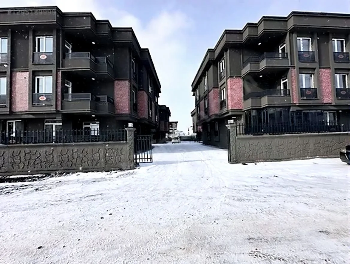 ERZURUM YAKUTIYE KİRALIK 2+1 DAİRE 81M² SIFIR - Fotoğraf 17