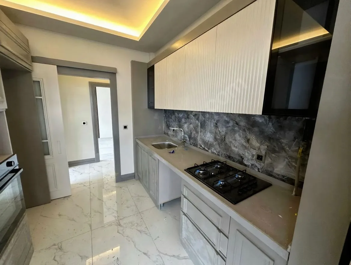 ERZURUM YAKUTIYE KİRALIK 2+1 DAİRE 81M² SIFIR