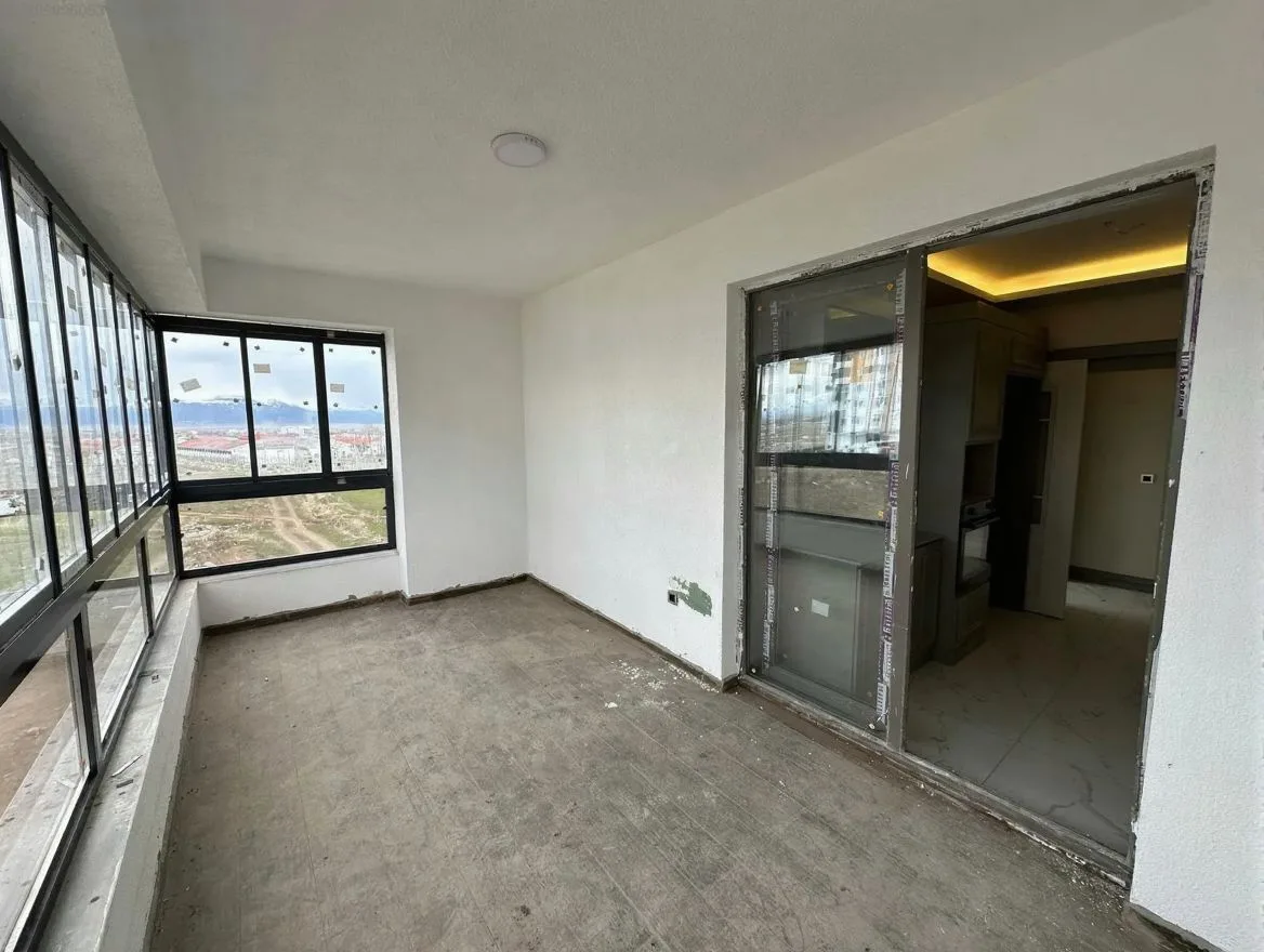 ERZURUM YAKUTIYE KİRALIK 2+1 DAİRE 81M² SIFIR - Fotoğraf 9