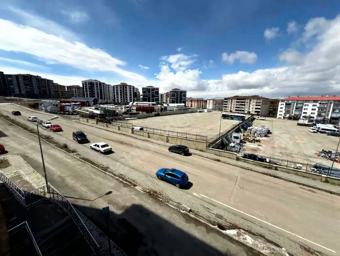 ERZURUM PALANDÖKEN KİRALIK 3+1 DAİRE 122M² MERKEZİ ISITMALI - Fotoğraf 16