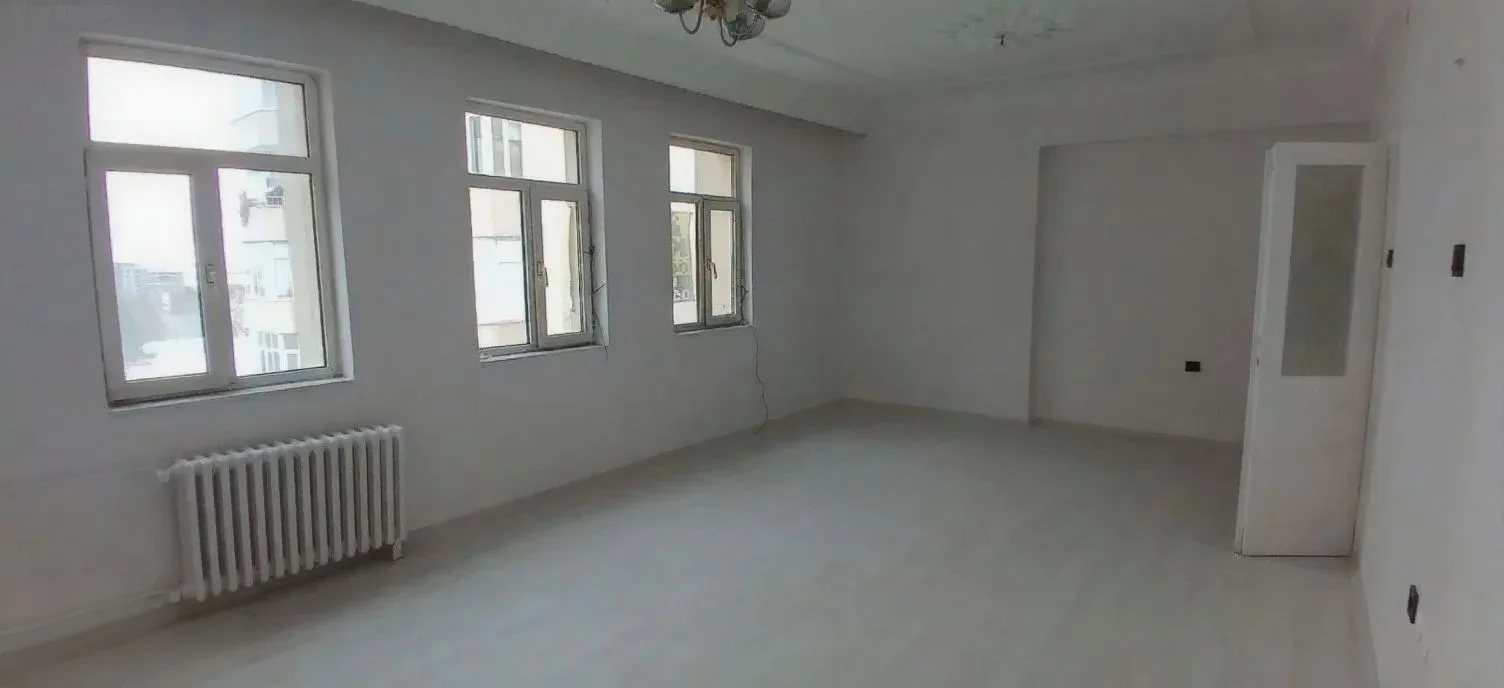 ERZURUM KİRALIK MERKEZİ ISITMALI 3+1 DAİRE | 145M² YAKUTIYE - Fotoğraf 16