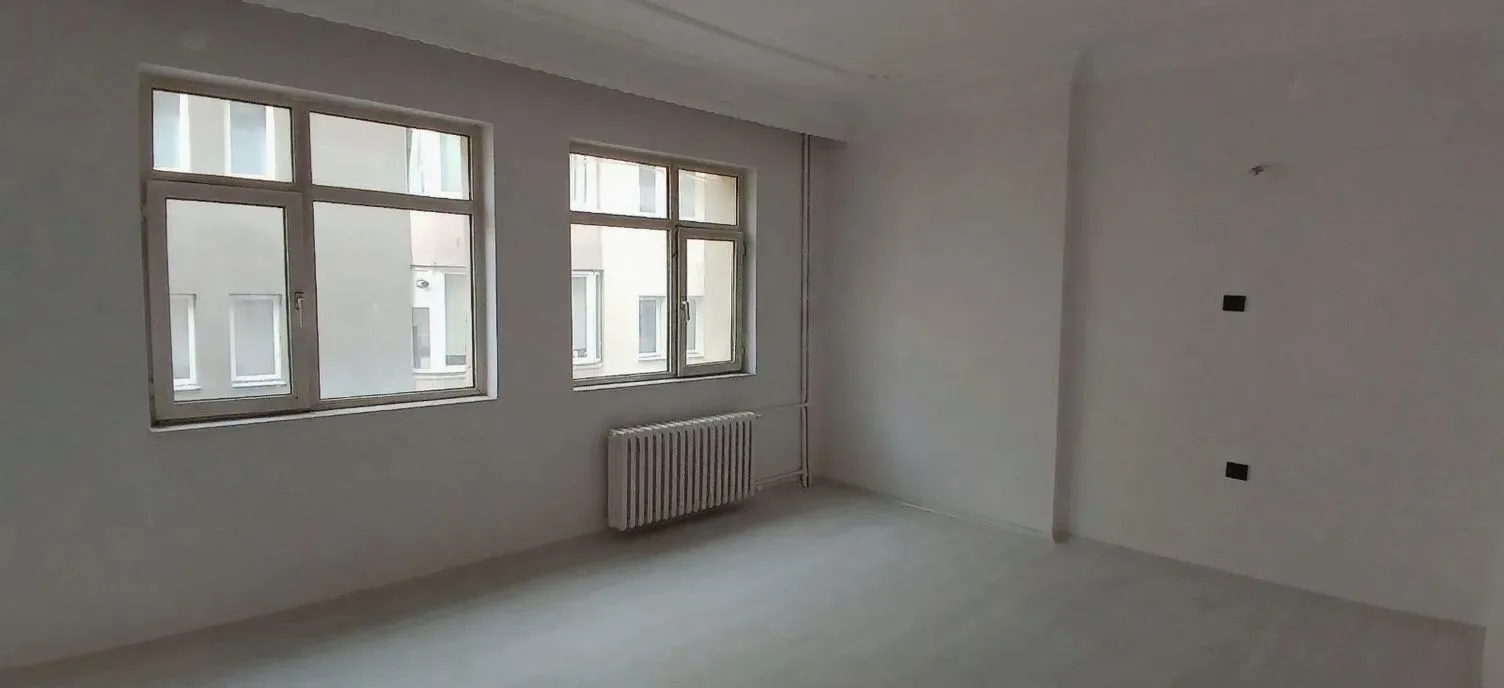ERZURUM KİRALIK MERKEZİ ISITMALI 3+1 DAİRE | 145M² YAKUTIYE - Fotoğraf 19