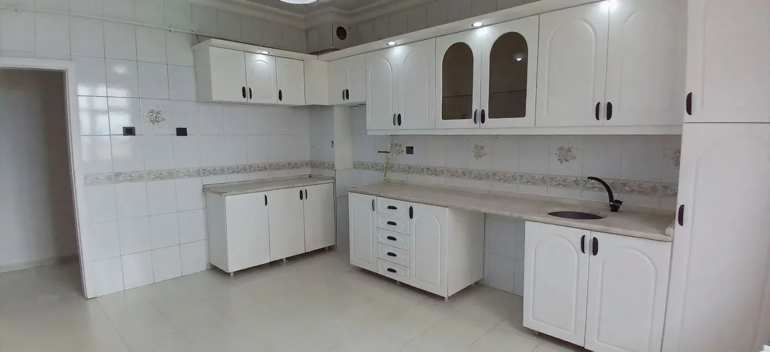 ERZURUM KİRALIK MERKEZİ ISITMALI 3+1 DAİRE | 145M² YAKUTIYE - Fotoğraf 6