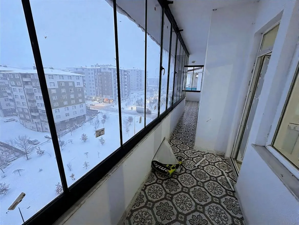 ERZURUM KİRALIK 3+1 DAİRE ARA/8 KAT 145M² YAKUTIYE - Fotoğraf 12