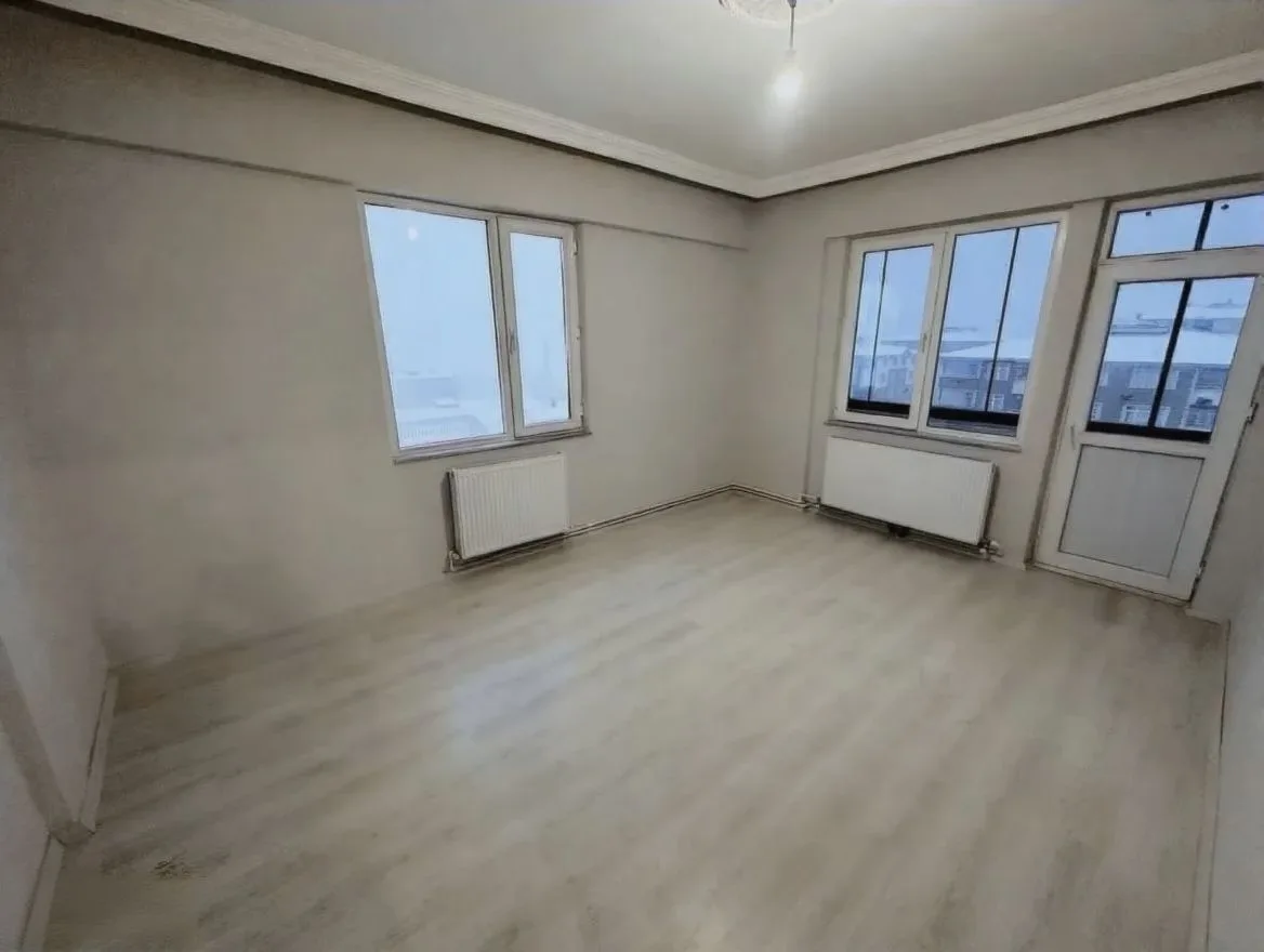 ERZURUM KİRALIK 3+1 DAİRE ARA/8 KAT 145M² YAKUTIYE - Fotoğraf 8