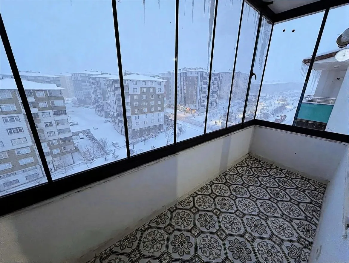 ERZURUM KİRALIK 3+1 DAİRE ARA/8 KAT 145M² YAKUTIYE - Fotoğraf 9