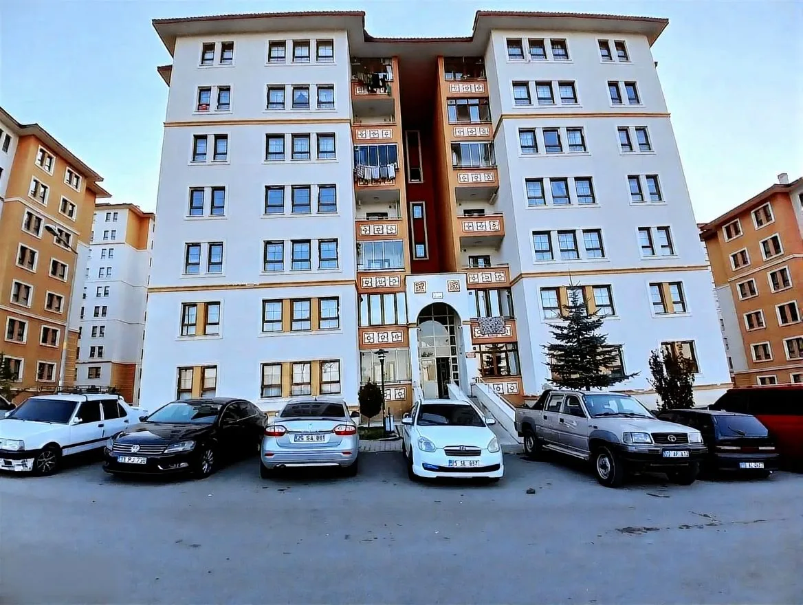 ERZURUM KİRALIK MERKEZİ ISITMALI 3+1 DAİRE | 128M² PALANDÖKEN - 3