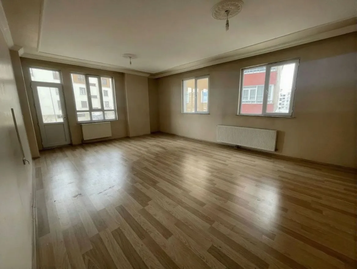 ERZURUM KİRALIK MERKEZİ ISITMALI 3+1 DAİRE | 155M² PALANDÖKEN - Fotoğraf 13