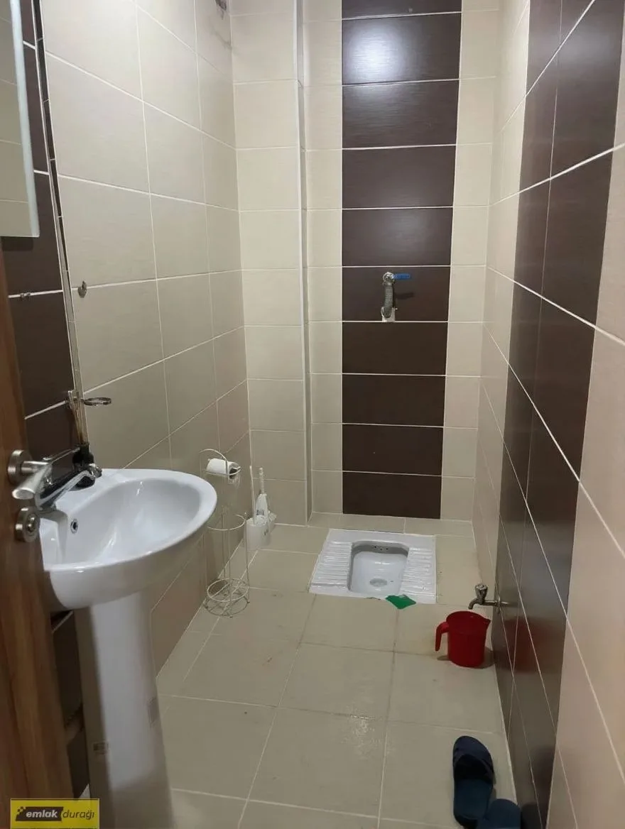 ERZURUM KİRALIK MERKEZİ ISITMALI 3+1 DAİRE | 155M² PALANDÖKEN - Fotoğraf 17