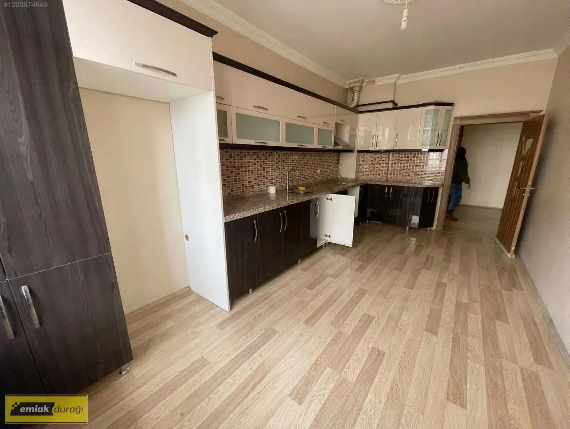 ERZURUM KİRALIK MERKEZİ ISITMALI 3+1 DAİRE | 155M² PALANDÖKEN - Fotoğraf 22