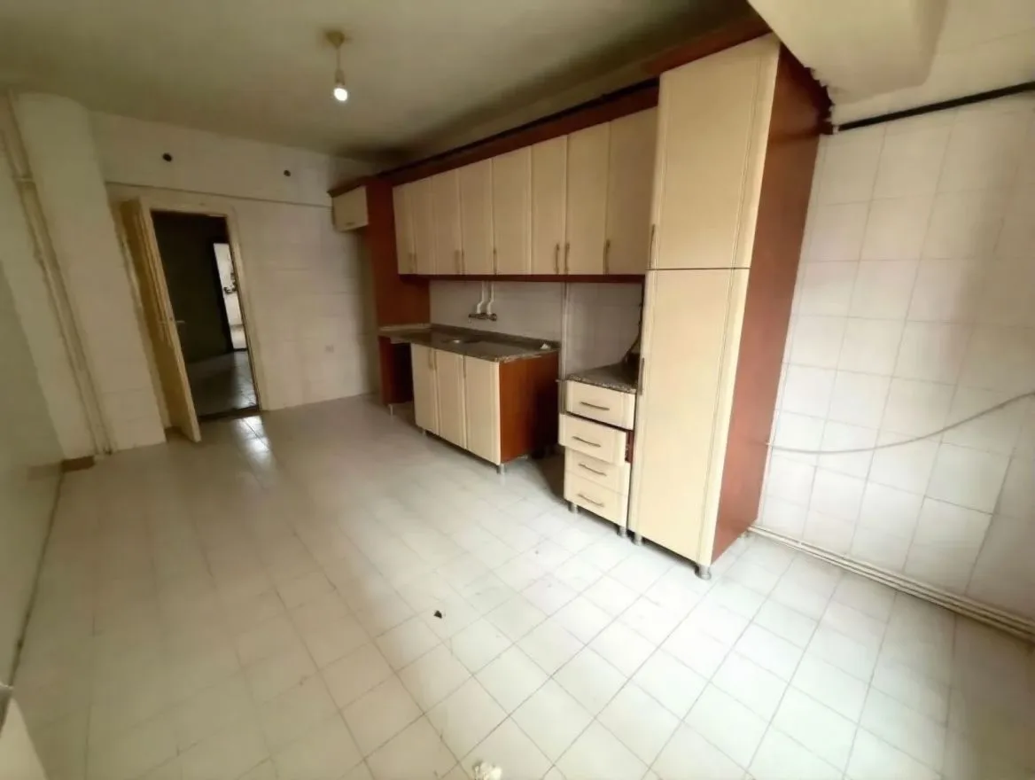ERZURUM KİRALIK 3+1 DAİRE 135M² YAKUTIYE - 1