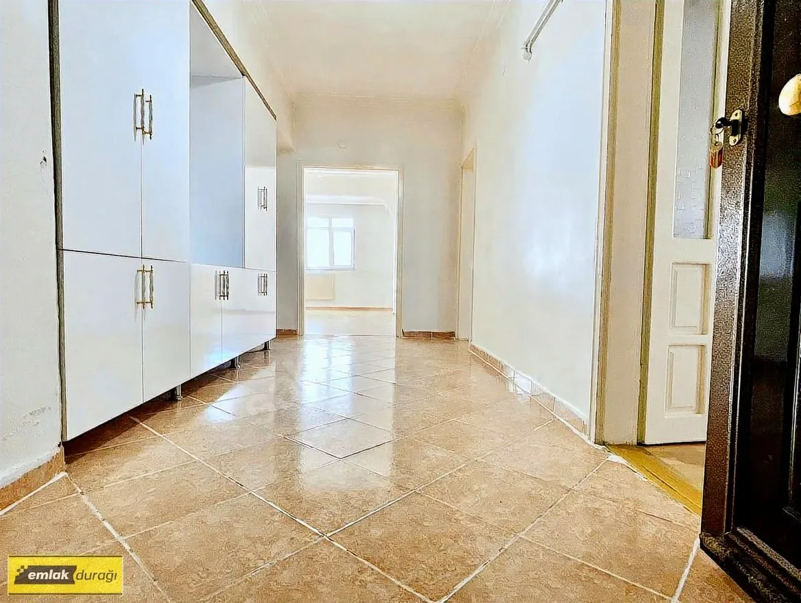 ERZURUM KİRALIK 4+1 DAİRE ARA/6 KAT 160M² YAKUTIYE - 2