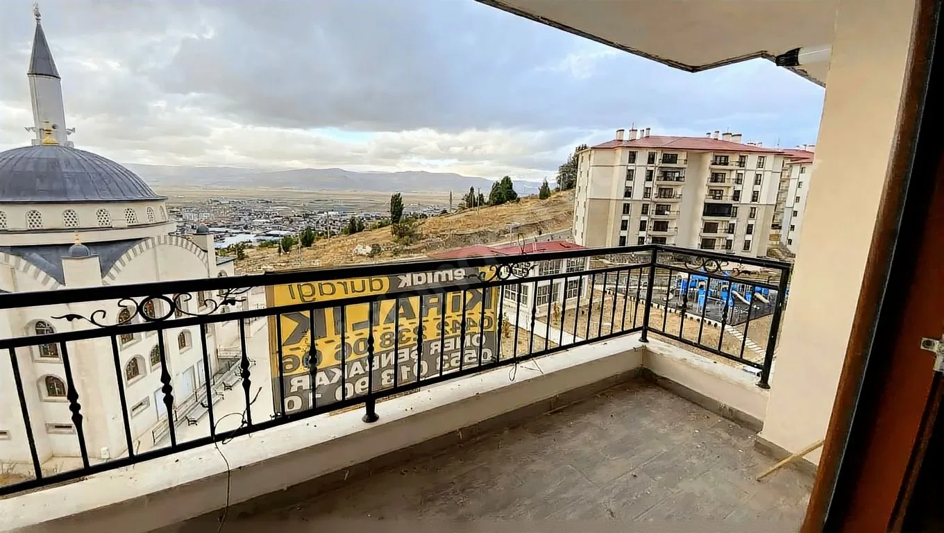 ERZURUM KİRALIK 2+1 DAİRE ARA/5 KAT 93M² YAKUTIYE - 2