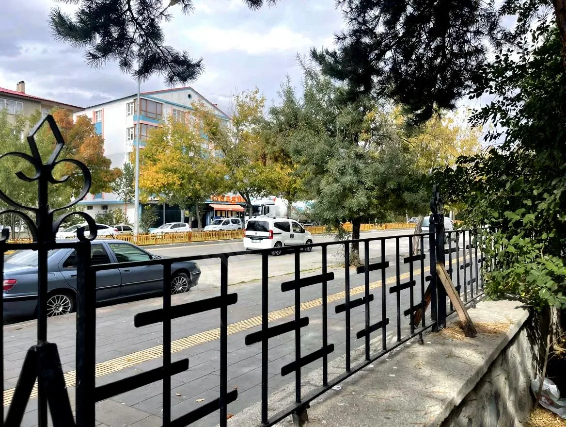 ERZURUM KİRALIK FIRSAT 3+1 DAİRE | 130M² PALANDÖKEN - 2