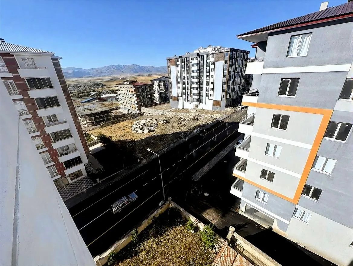 ERZURUM KİRALIK 3+1 DAİRE ARA/7 KAT 145M² YAKUTIYE - Fotoğraf 12