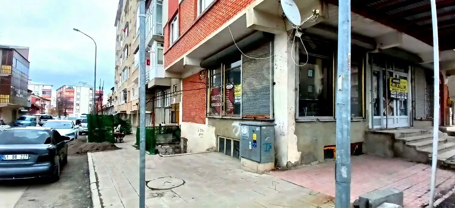 KİRALIK DÜKKAN ERZURUM YAKUTIYE ÖMER NASUHI BILMEN MH. 87M² - Fotoğraf 11