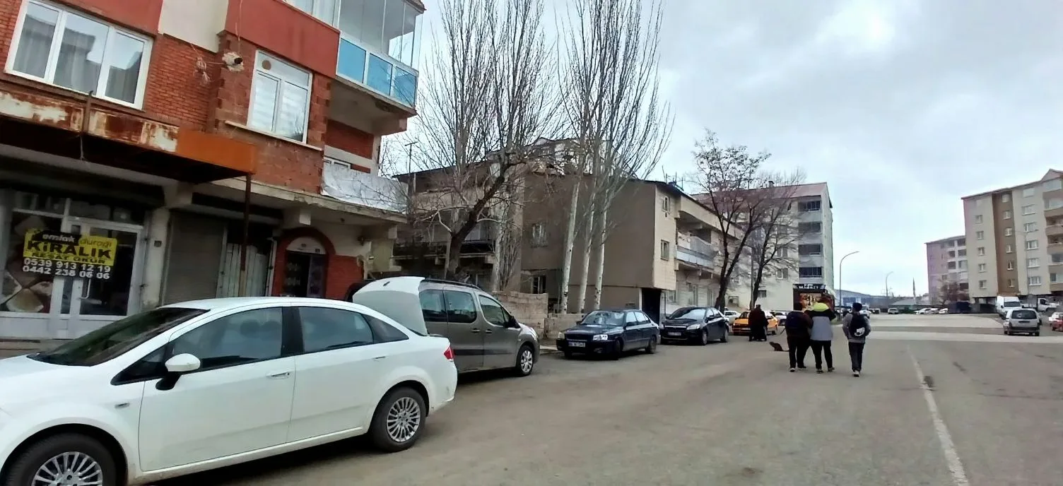 KİRALIK DÜKKAN ERZURUM YAKUTIYE ÖMER NASUHI BILMEN MH. 87M² - Fotoğraf 12
