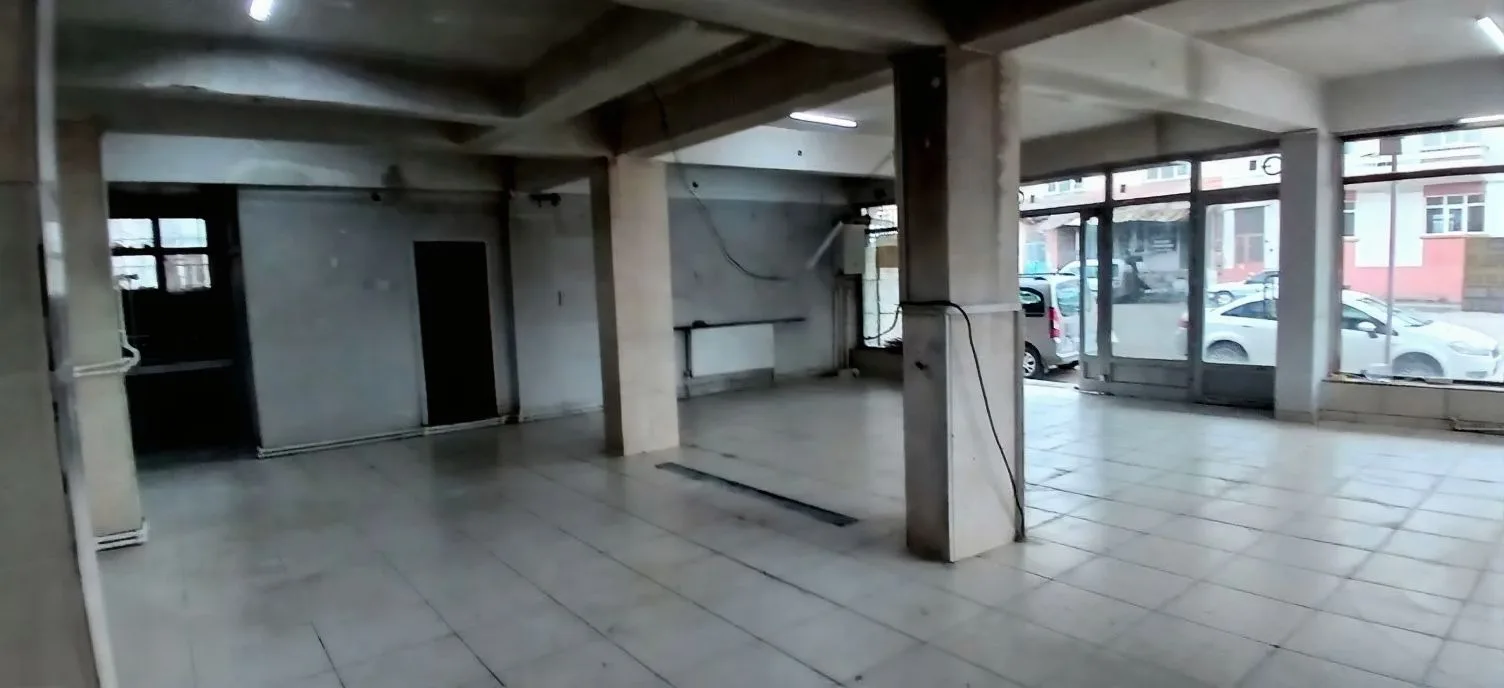 KİRALIK DÜKKAN ERZURUM YAKUTIYE ÖMER NASUHI BILMEN MH. 87M² - Fotoğraf 7