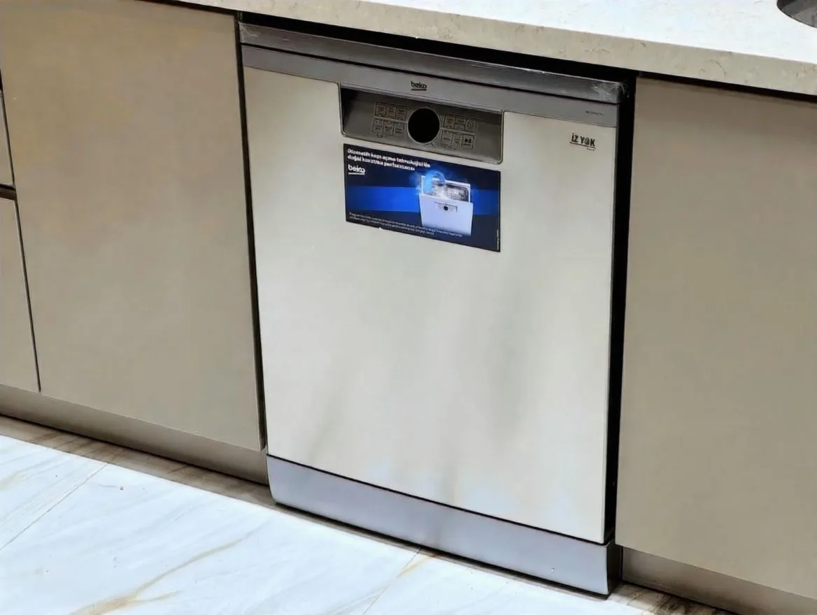 ERZURUM AZIZIYE KİRALIK 1+1 DAİRE 68M² SIFIR - Fotoğraf 6