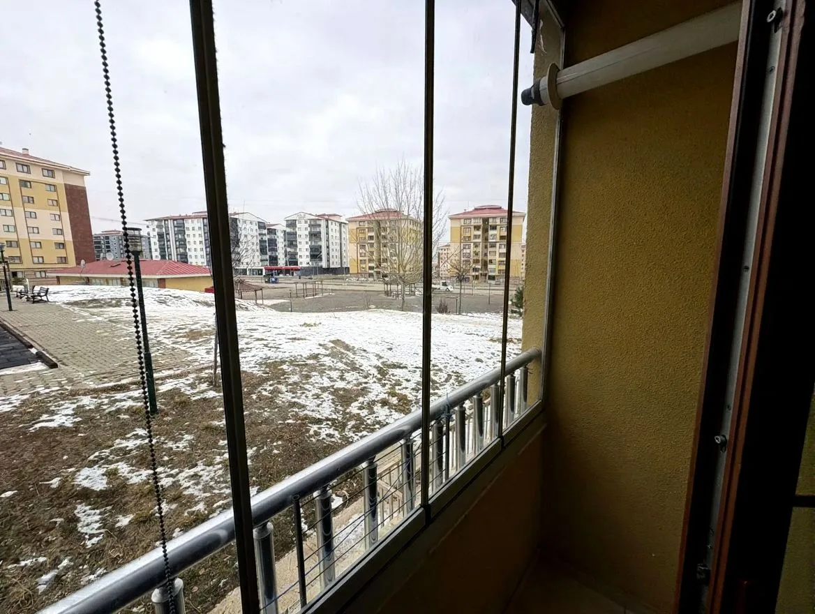 ERZURUM KİRALIK MERKEZİ ISITMALI 2+1 DAİRE 100M² PALANDÖKEN - Fotoğraf 6