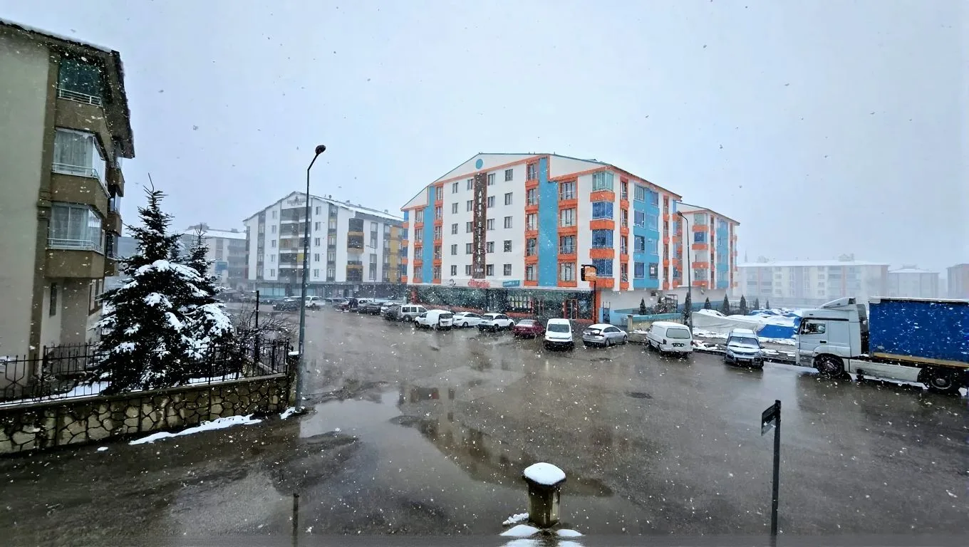 145M² ERZURUM KİRALIK 3+1 DUBLEKS YAKUTIYE ASANSÖRLÜ - Fotoğraf 21