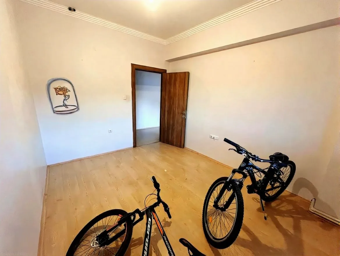 ERZURUM KİRALIK 3+1 DAİRE ÇATI KATI KAT 140M² AZIZIYE - Fotoğraf 9