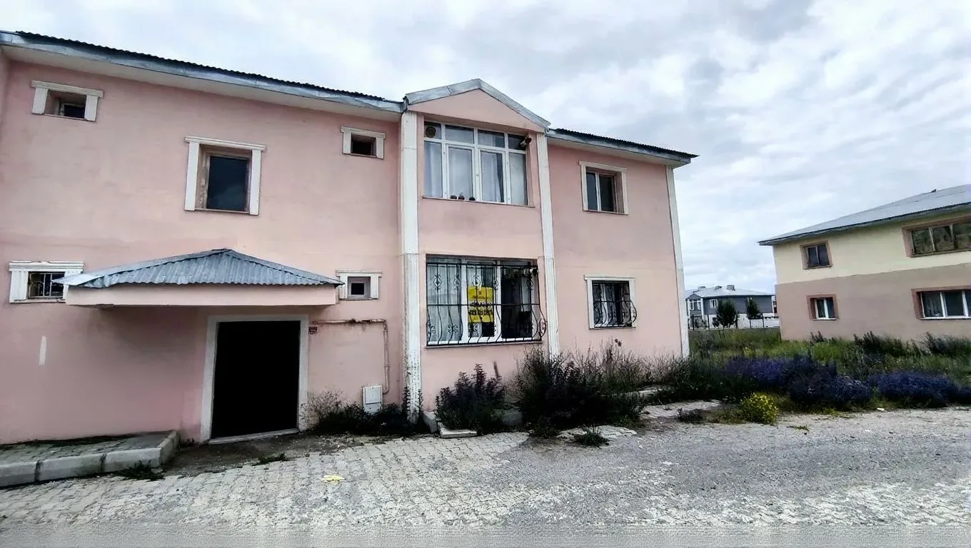 ERZURUM KİRALIK 2+1 DAİRE 80M² AZIZIYE - 1